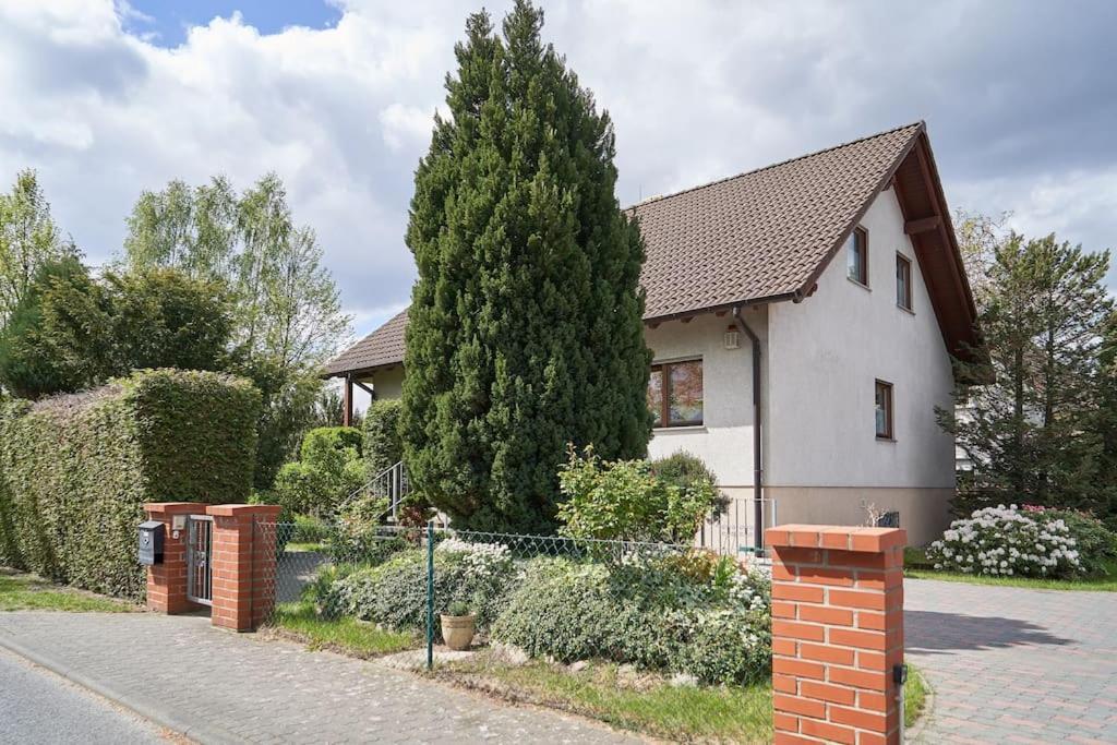 Ferienwohnung Am Stadtrand Von Berlin Neu Buch Екстериор снимка